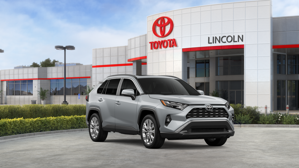 2025 Toyota RAV4 XLE Premium