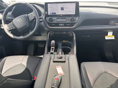 2026 Toyota Grand Highlander Hybrid Hybrid MAX Platinum
