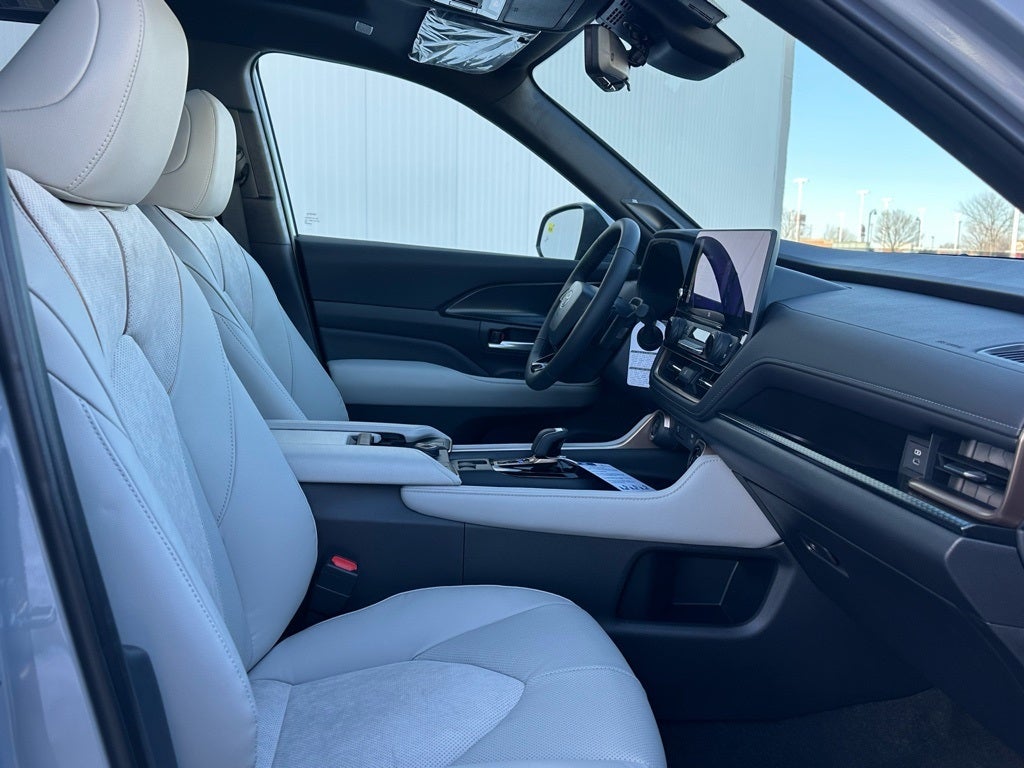 2026 Toyota Grand Highlander Hybrid Hybrid MAX Platinum