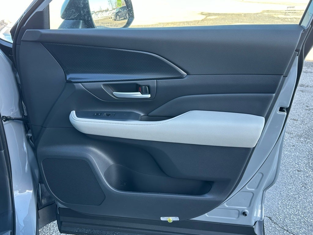 2026 Toyota Grand Highlander Hybrid Hybrid MAX Platinum