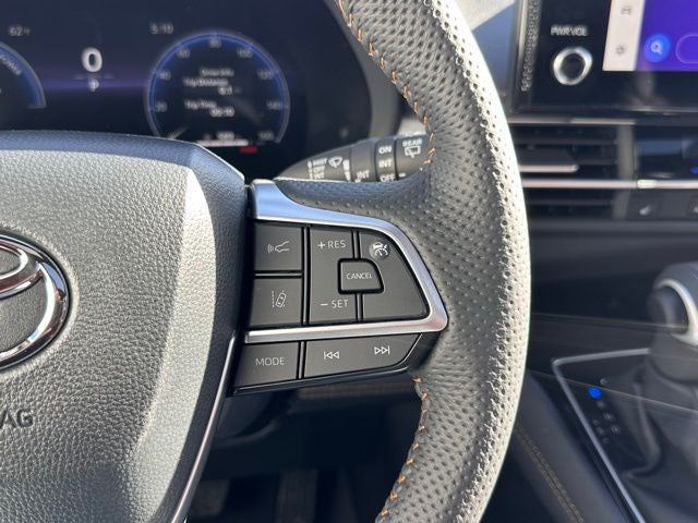 2026 Toyota Sienna Woodland Edition