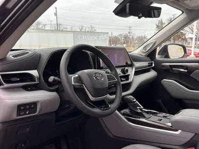 2026 Toyota Highlander Hybrid Hybrid Platinum
