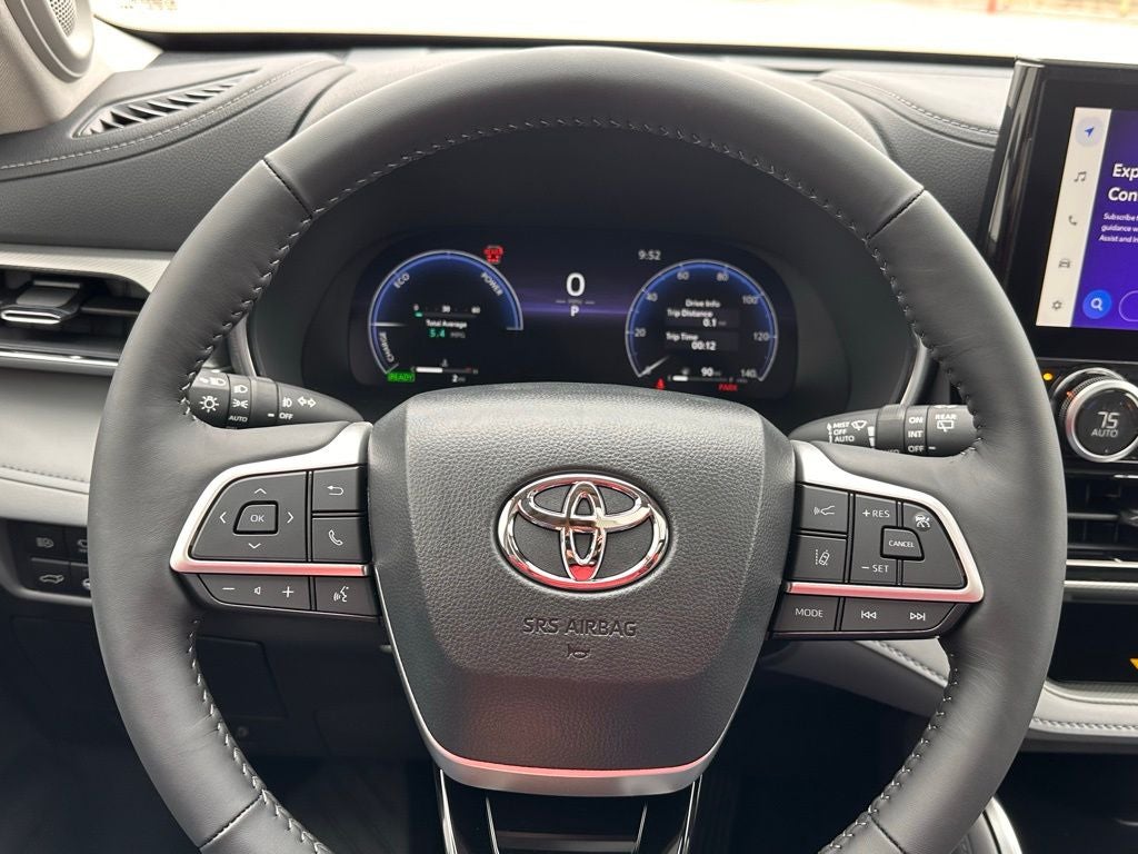 2026 Toyota Highlander Hybrid Hybrid Platinum