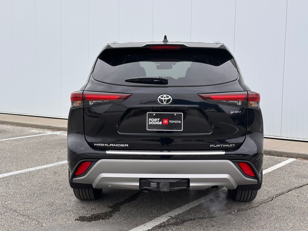 2026 Toyota Highlander Hybrid Hybrid Platinum