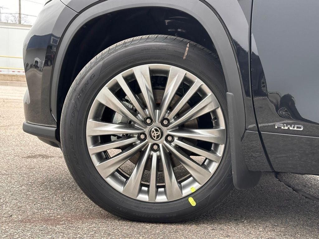 2026 Toyota Highlander Hybrid Hybrid Platinum