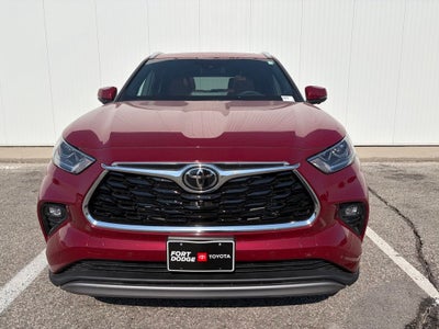 2026 Toyota Highlander Platinum