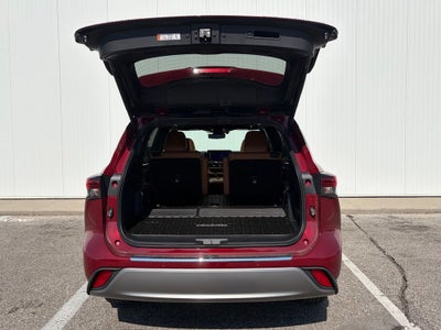 2026 Toyota Highlander Platinum