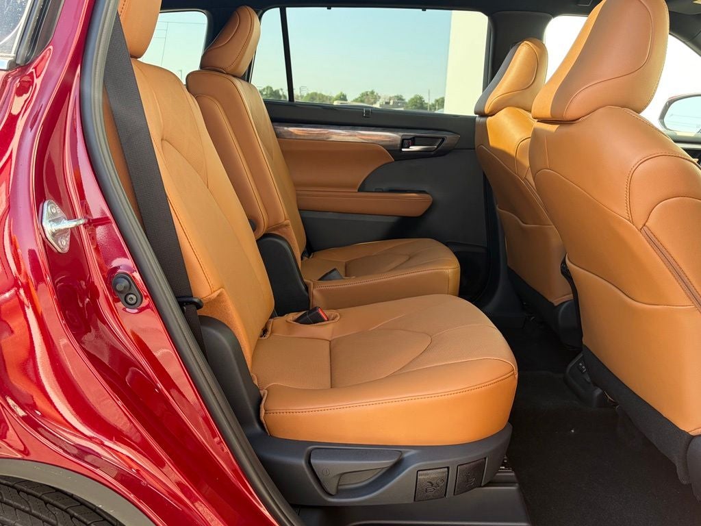 2026 Toyota Highlander Platinum