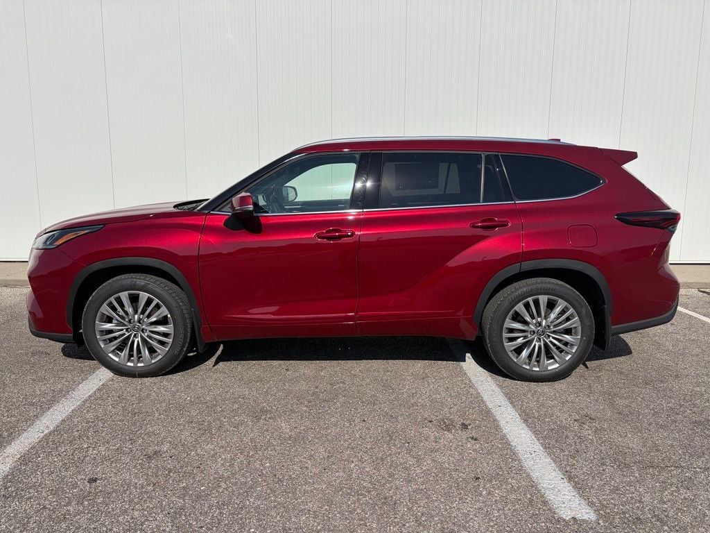 2026 Toyota Highlander Platinum