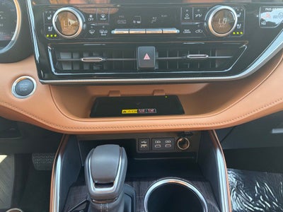 2026 Toyota Highlander Platinum