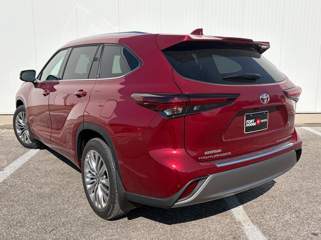2026 Toyota Highlander Platinum