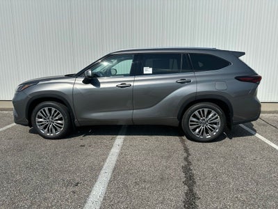 2026 Toyota Highlander Platinum