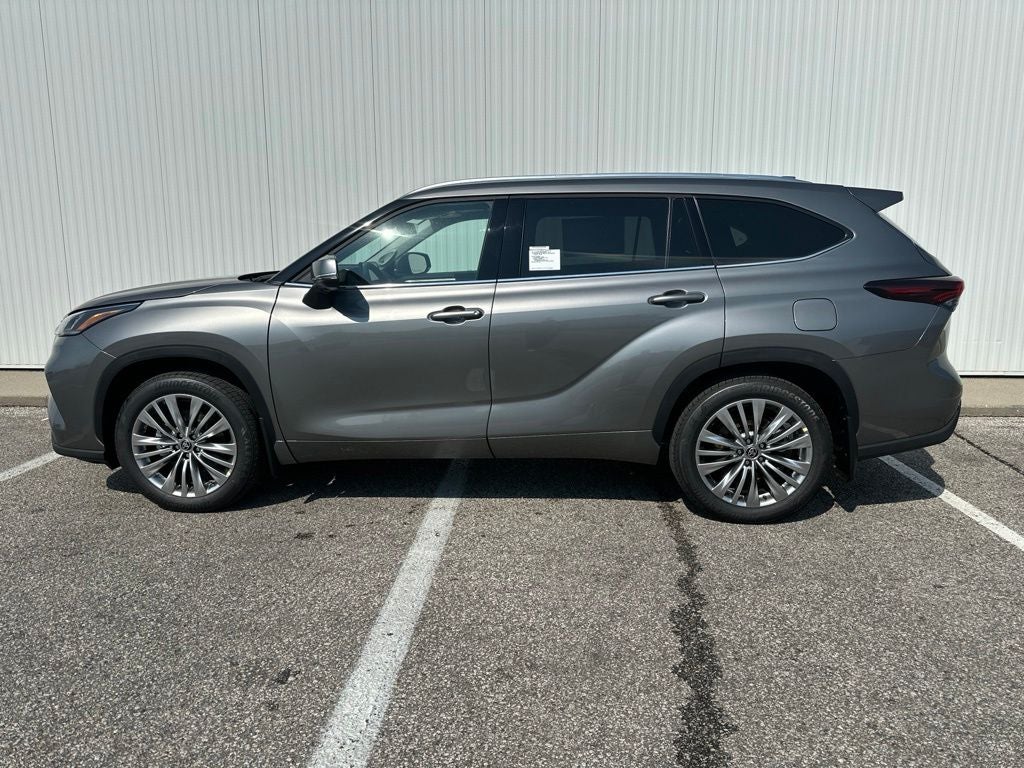2026 Toyota Highlander Platinum