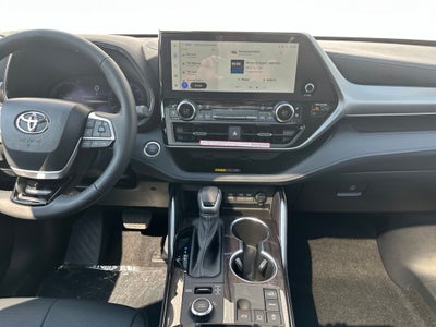 2026 Toyota Highlander Platinum