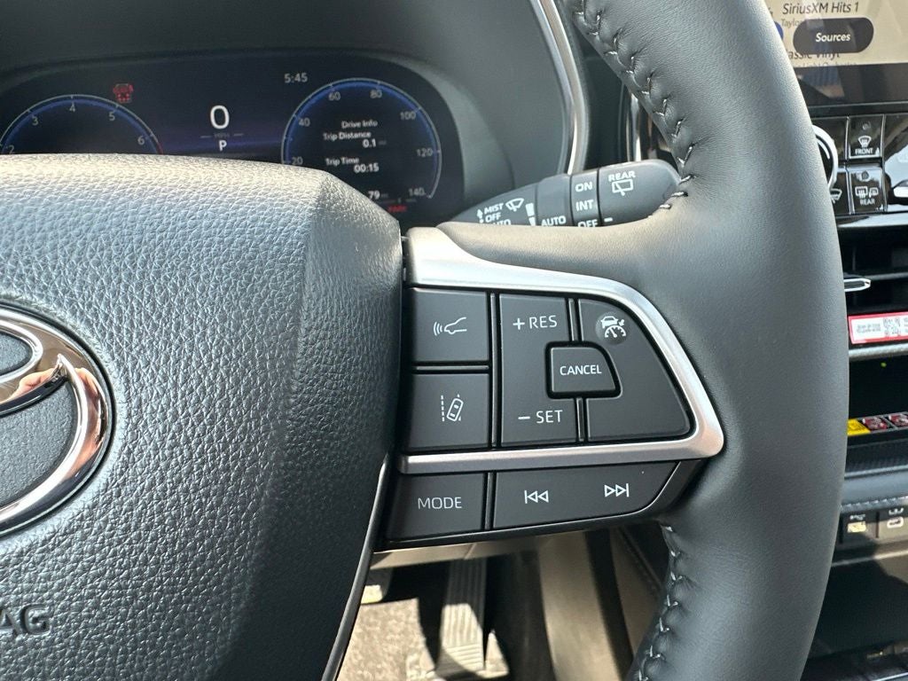 2026 Toyota Highlander Platinum