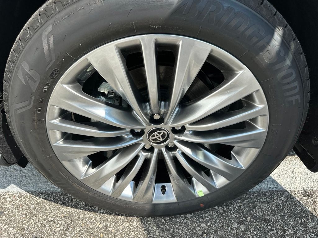 2026 Toyota Highlander Platinum