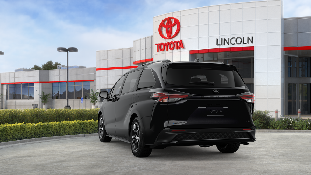 2026 Toyota Sienna XSE