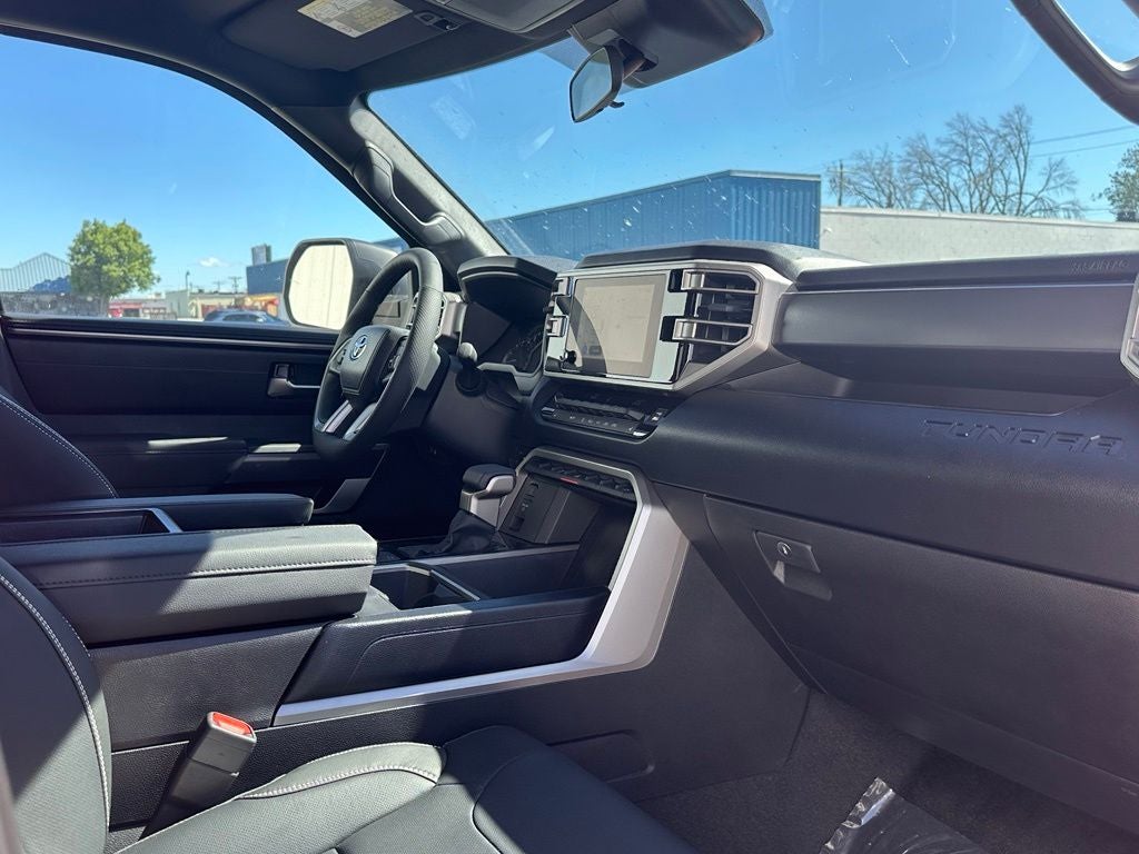 2026 Toyota Tundra SR5 - Photo 17