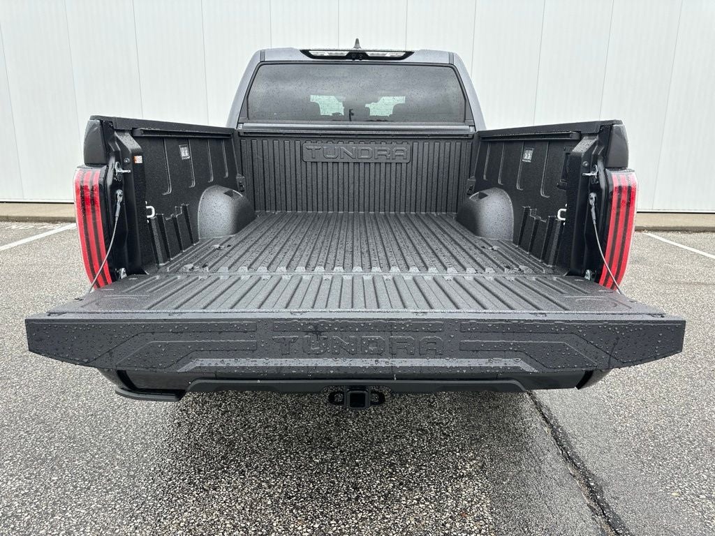 2026 Toyota Tundra i-FORCE MAX Platinum i-FORCE MAX