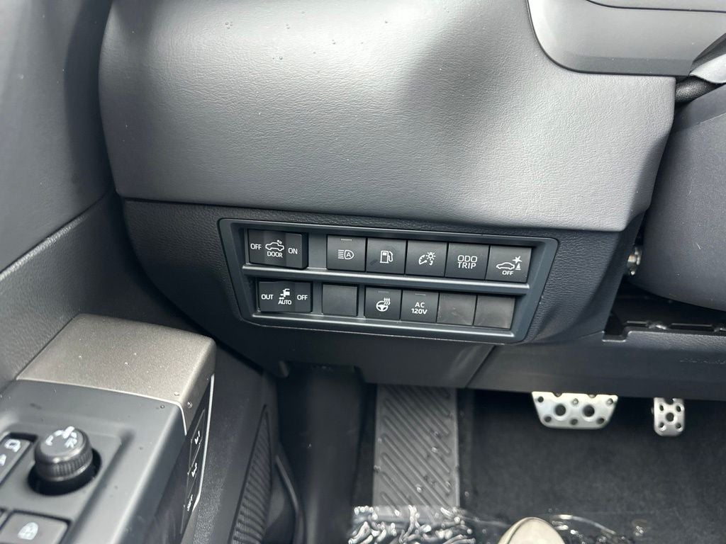 2026 Toyota Tundra i-FORCE MAX Platinum i-FORCE MAX
