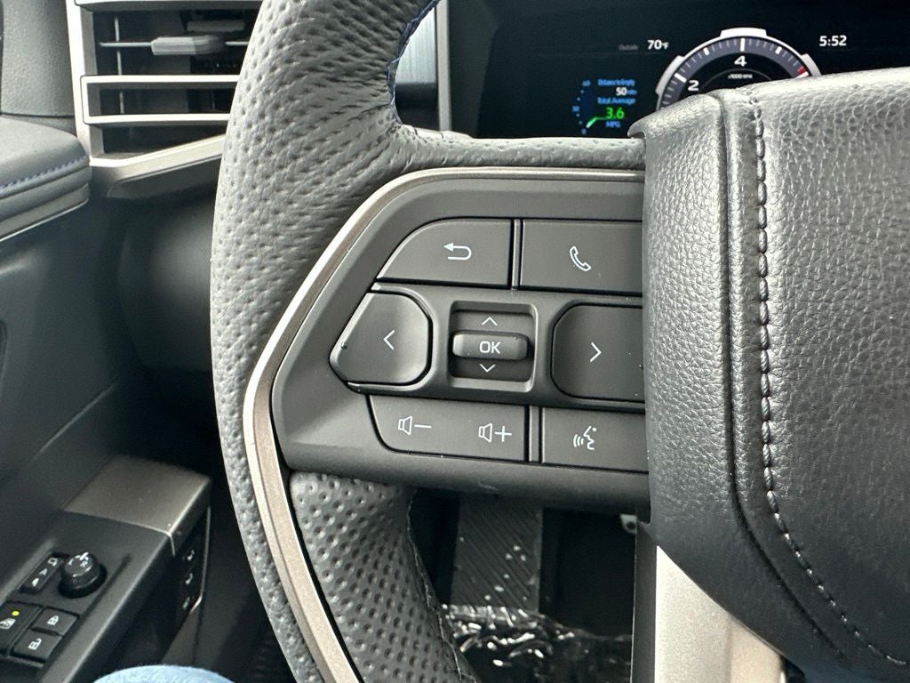 2026 Toyota Tundra i-FORCE MAX Platinum i-FORCE MAX