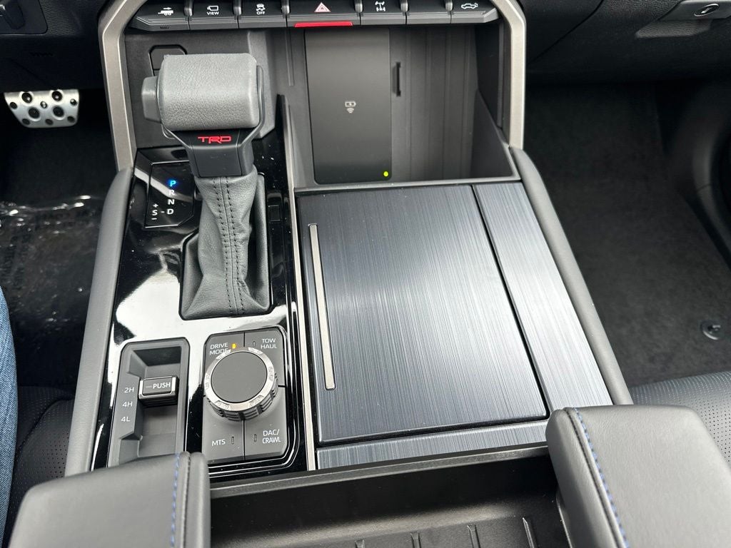 2026 Toyota Tundra i-FORCE MAX Platinum i-FORCE MAX