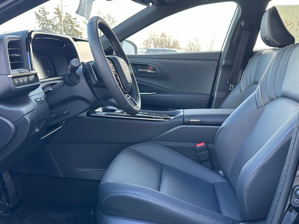 2025 Toyota Toyota Crown Signia XLE