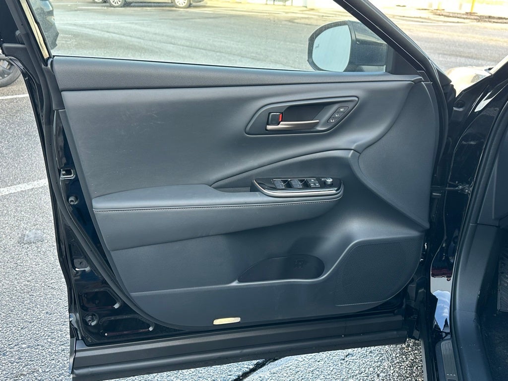 2025 Toyota Toyota Crown Signia XLE