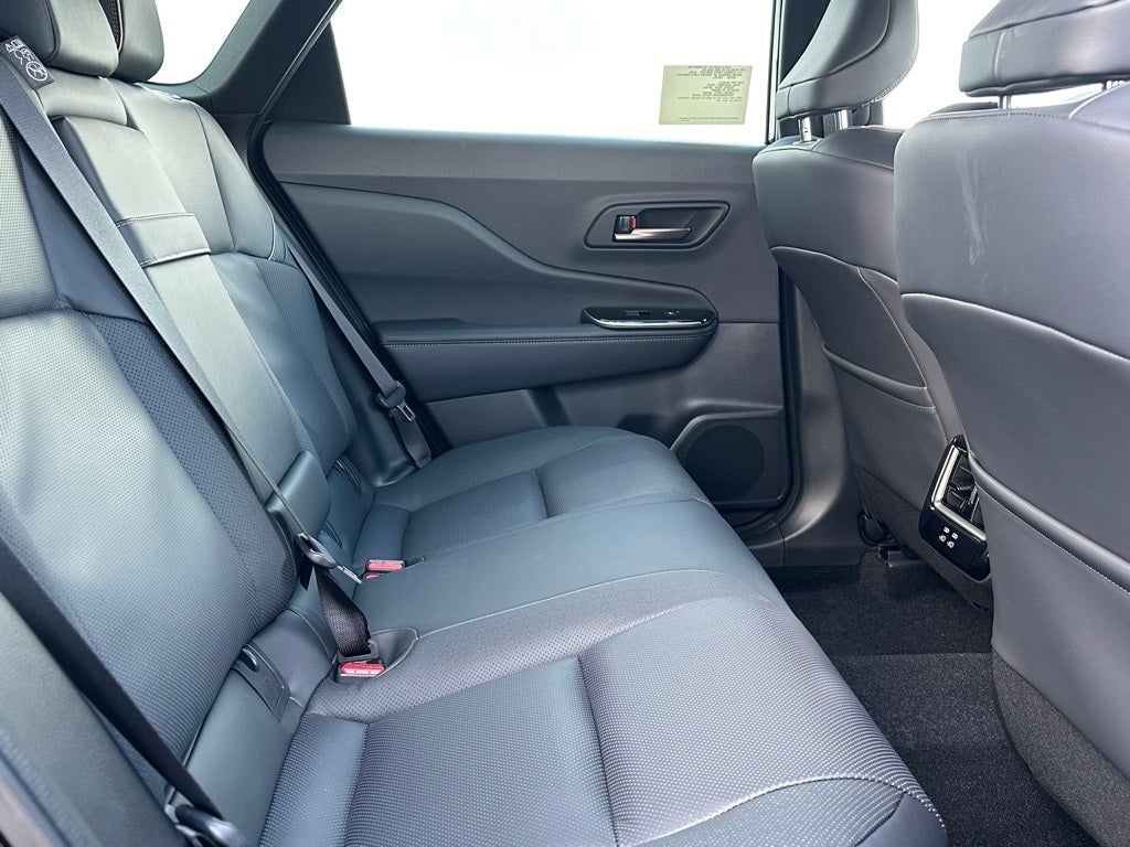 2025 Toyota Toyota Crown Signia XLE