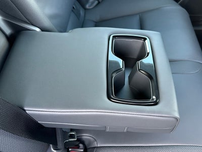 2025 Toyota Toyota Crown Signia XLE