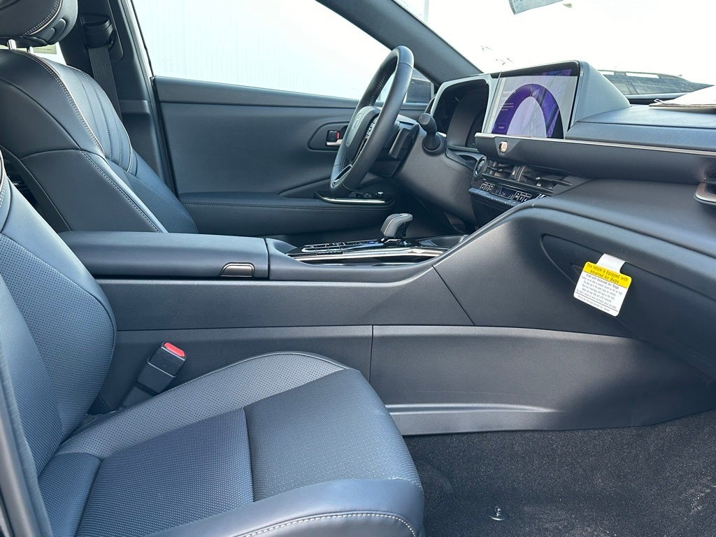 2025 Toyota Toyota Crown Signia XLE