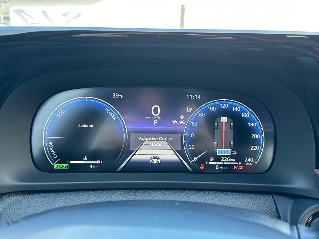 2025 Toyota Toyota Crown Signia XLE