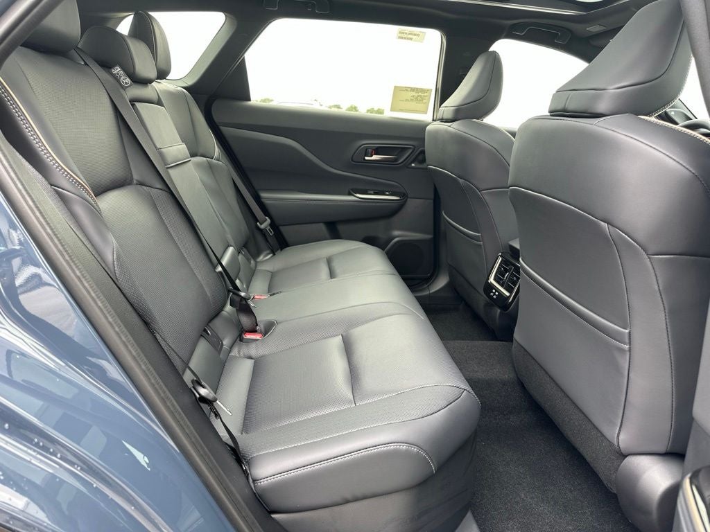 2026 Toyota Crown Signia Limited - Photo 27