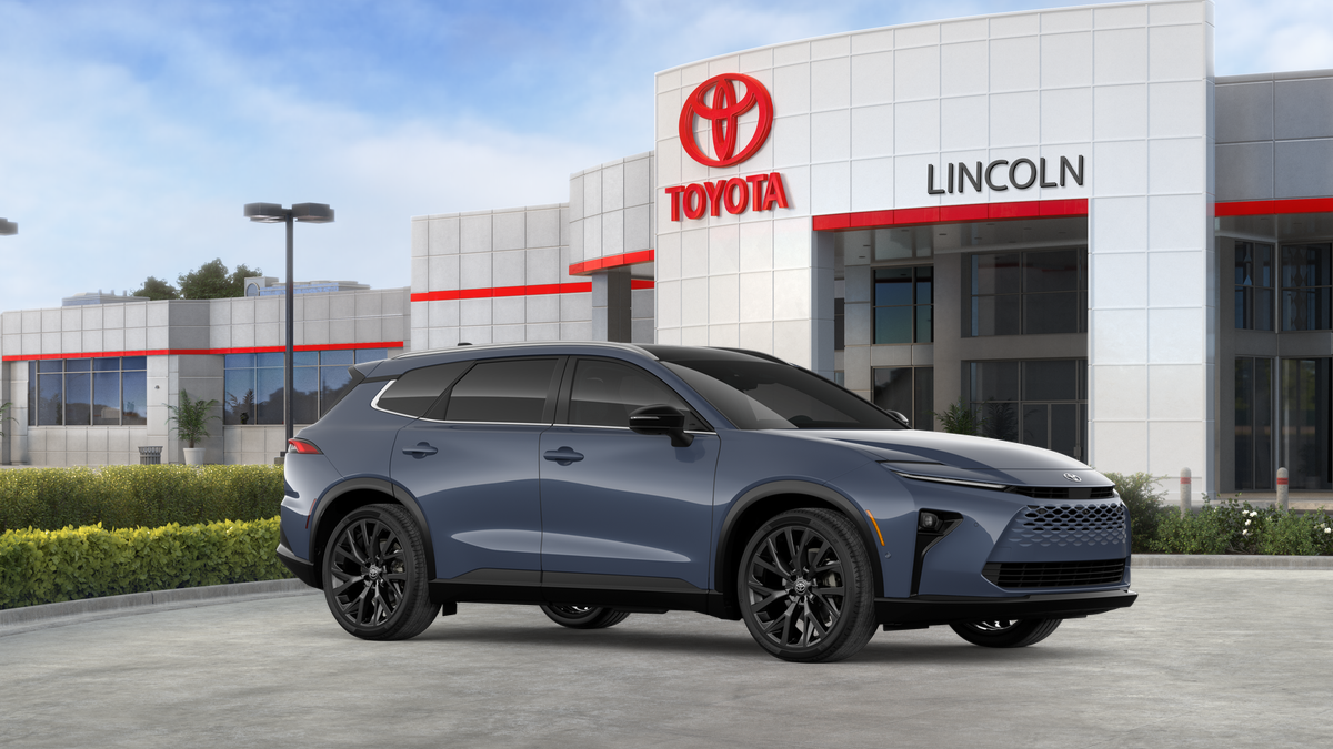 2026 Toyota Crown Signia Limited - Photo 71