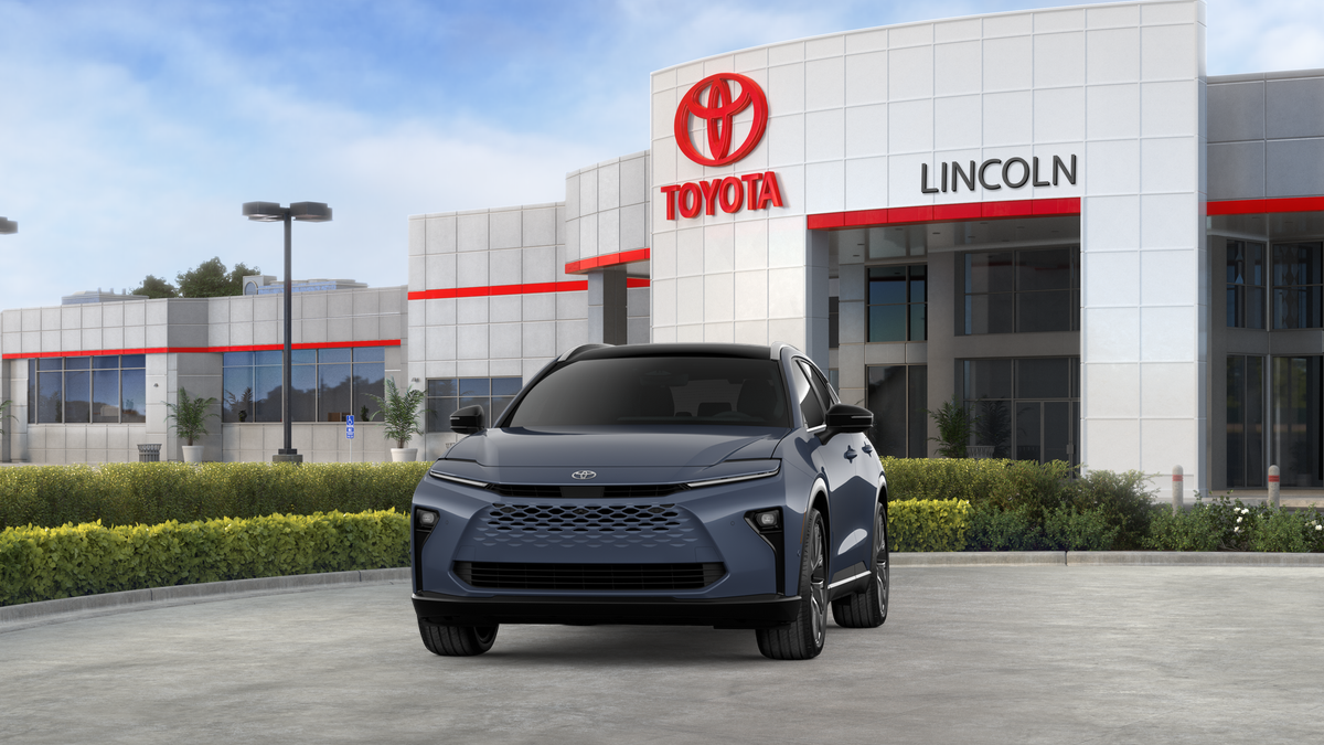 2026 Toyota Crown Signia Limited - Photo 75