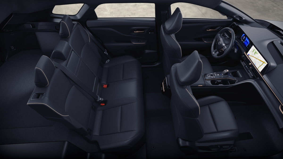2026 Toyota Crown Signia Limited - Photo 79