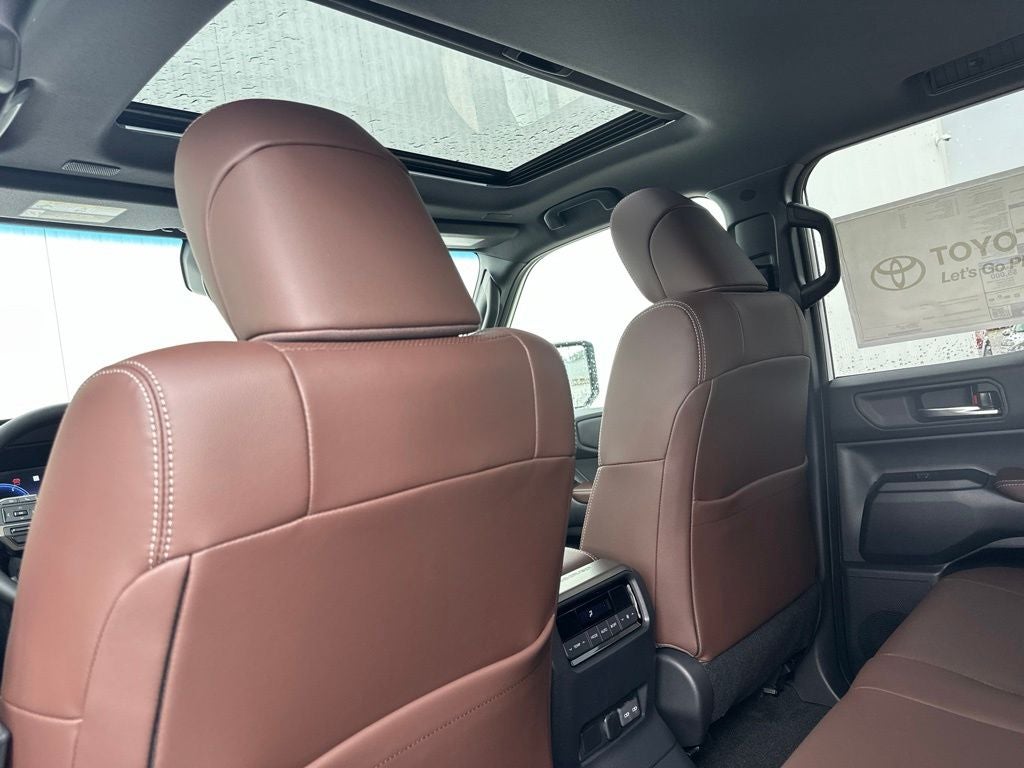 2027 Toyota Land Cruiser Base - Photo 19