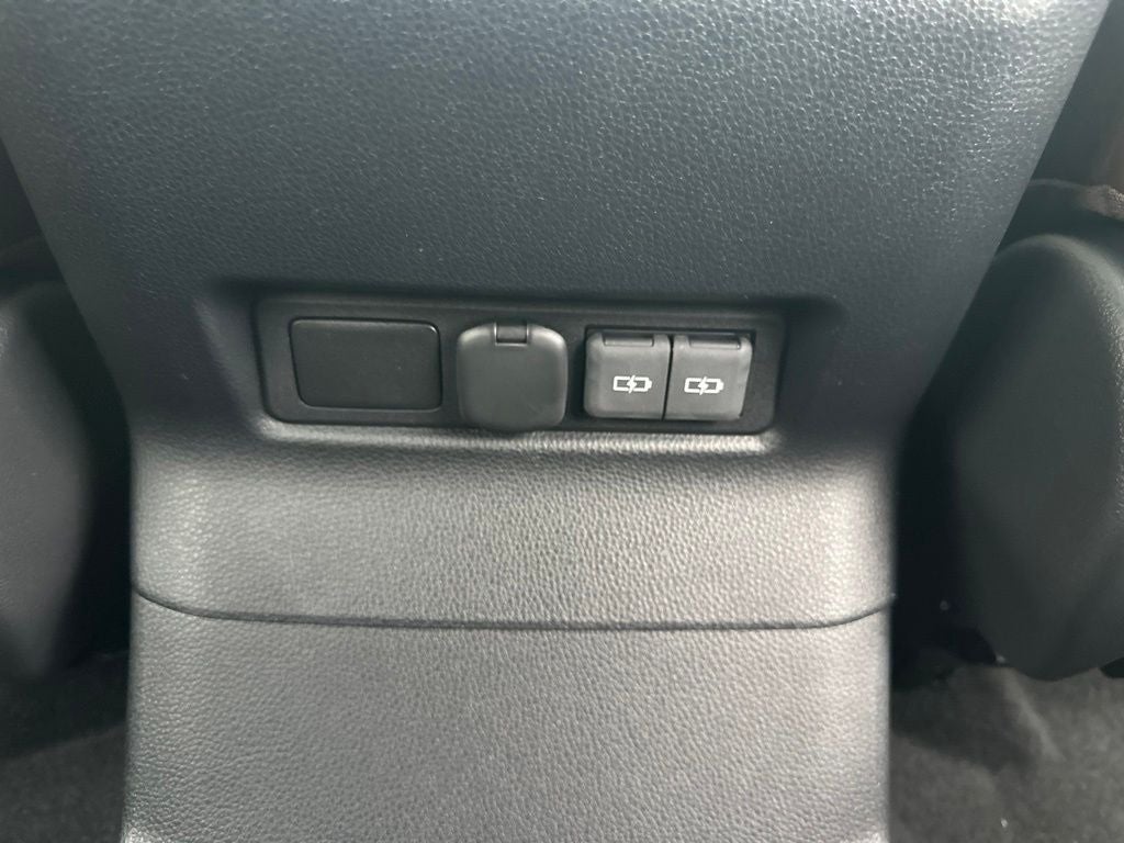 2027 Toyota Land Cruiser Base - Photo 33