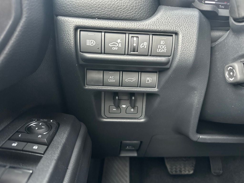 2027 Toyota Land Cruiser Base - Photo 35