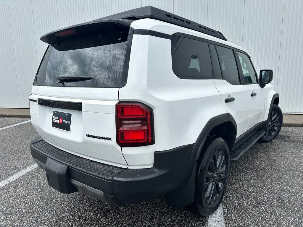 2027 Toyota Land Cruiser Base - Photo 7