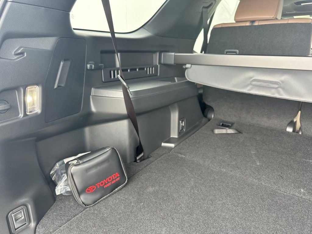 2026 Toyota 4Runner Limited - Photo 23