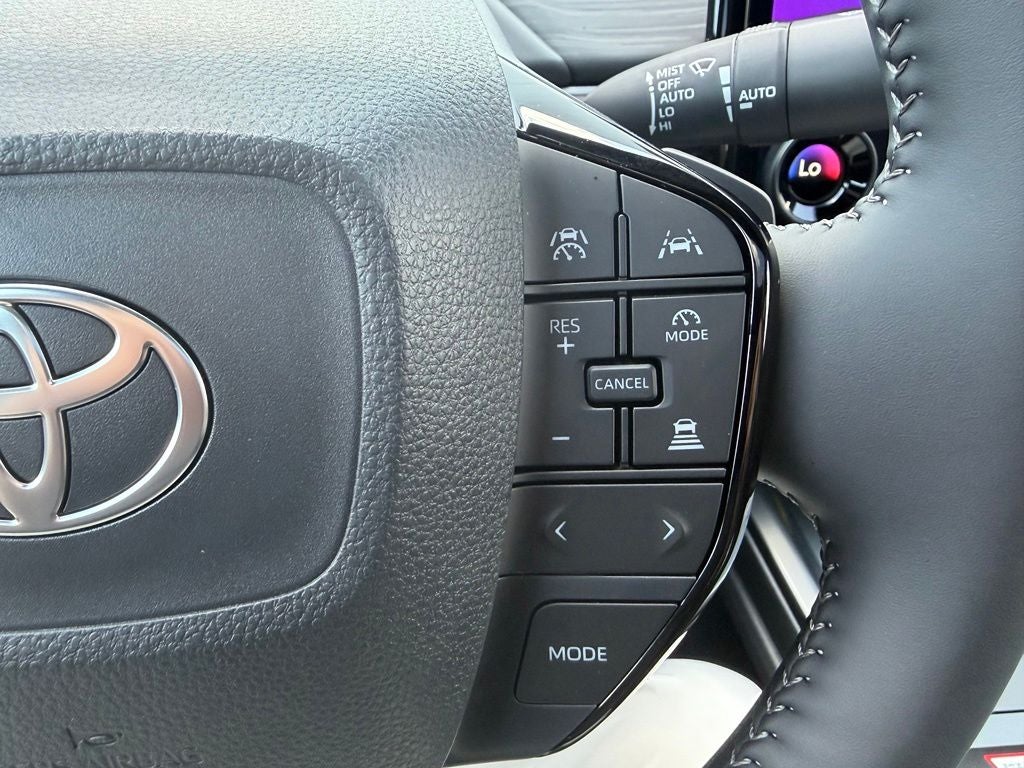 2026 Toyota C-HR XSE