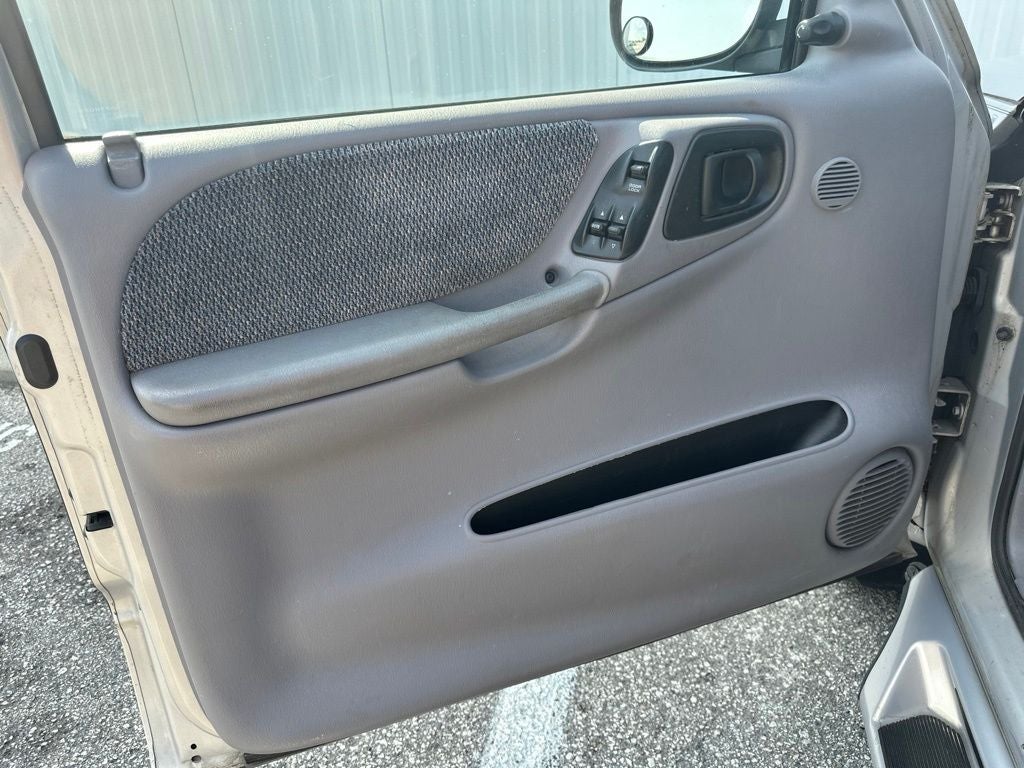 1999 Dodge Dakota SLT