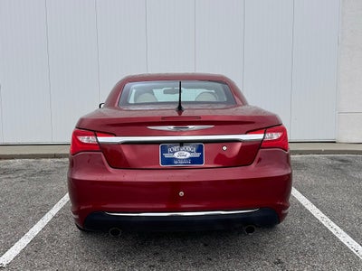 2014 Chrysler 200 Limited