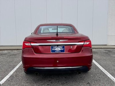 2014 Chrysler 200 Limited