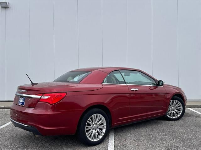 2014 Chrysler 200 Limited