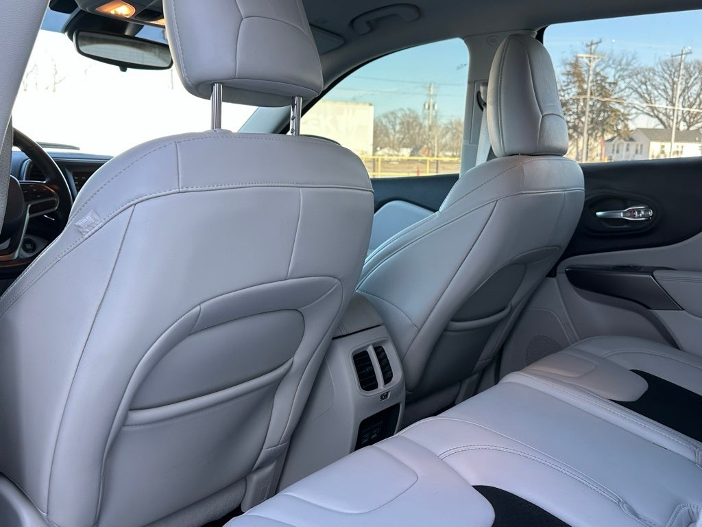 2021 Jeep Cherokee Latitude Plus