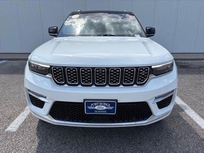 2022 Jeep Grand Cherokee Summit