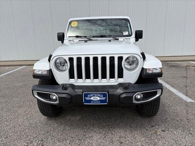 2022 Jeep Gladiator Overland