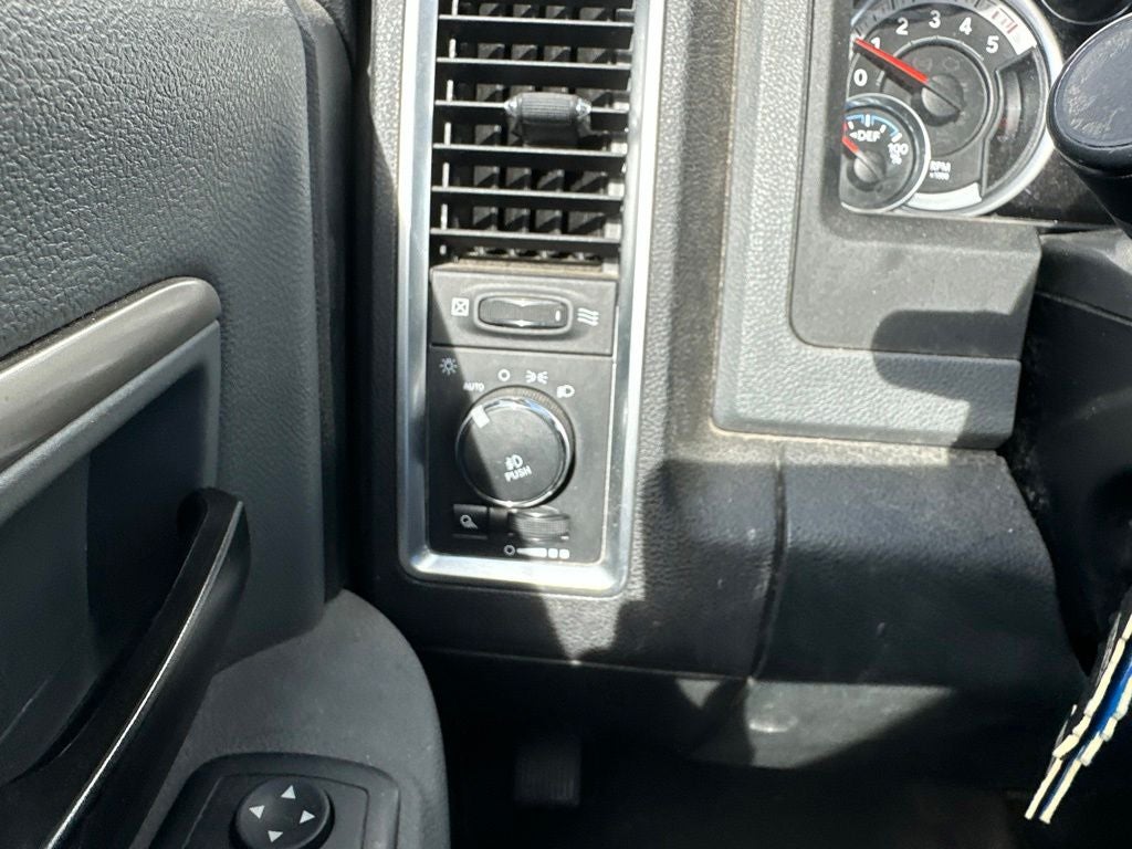2016 RAM 1500 Big Horn